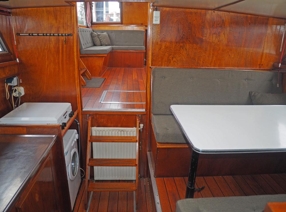 Cabin en avant, H&eacute;bergements